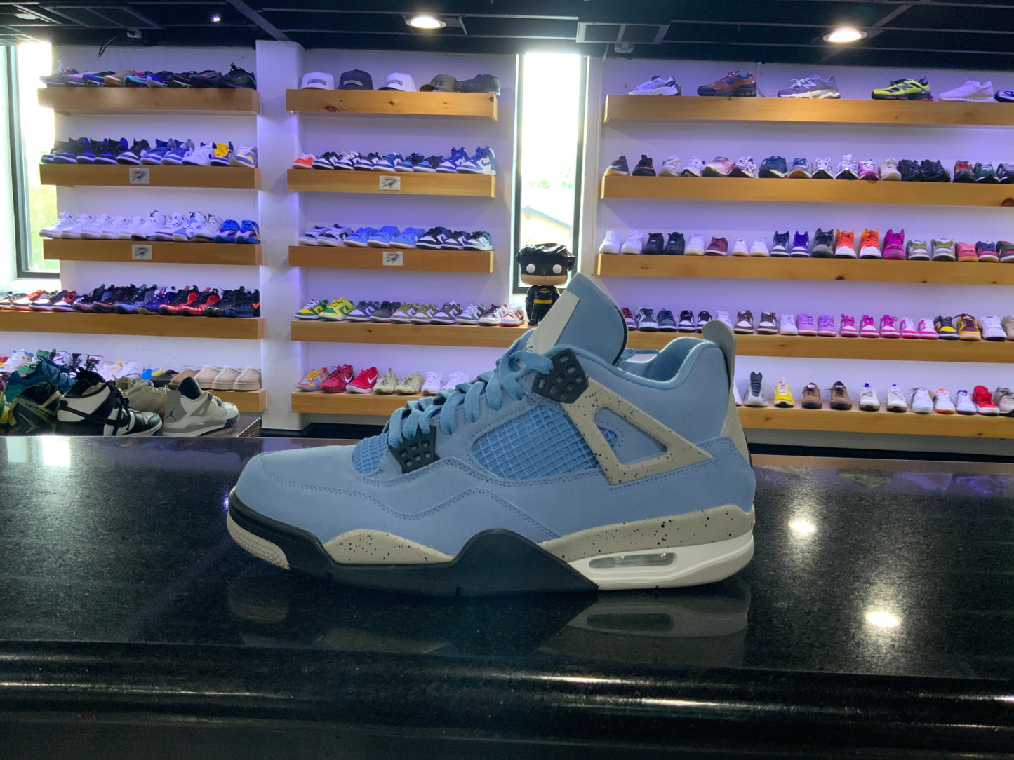 JORDAN 4 “UNC”