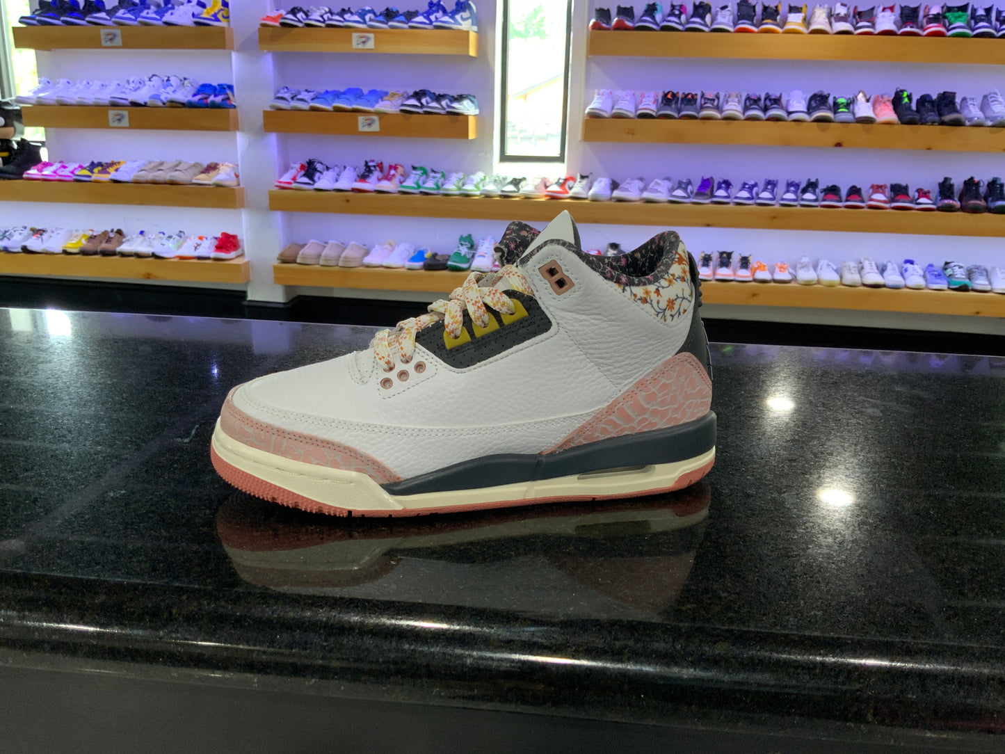 AJ3 FLORAL