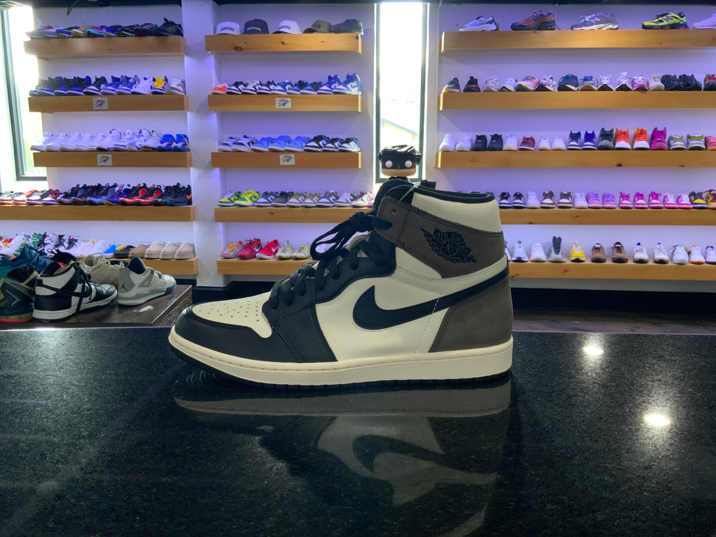 JORDAN 1 HIGH “MOCHA”