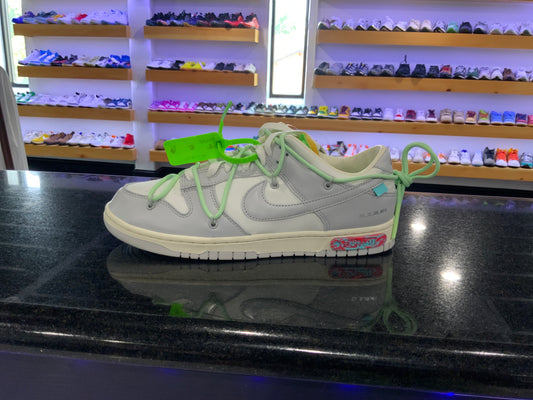 NIKE OFF WHITE DUNK LOT 7